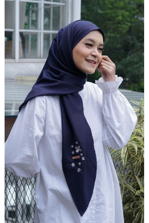 Pasmina Oval Azzura Instan Lasercut Navy
